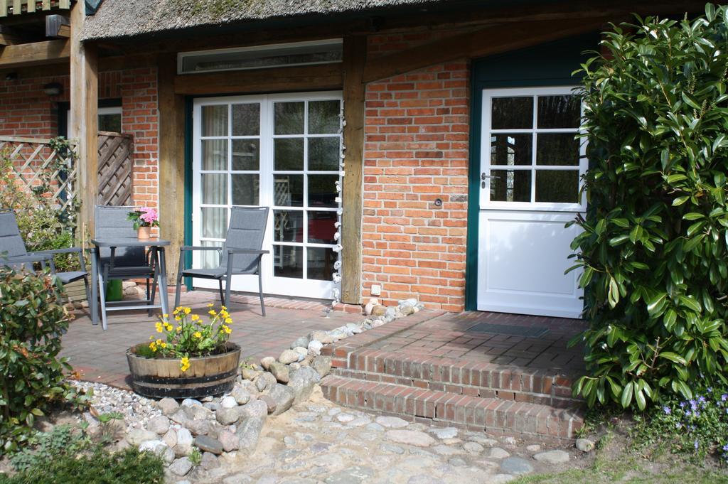 Reethus Stoefs Apartment Behrensdorf ภายนอก รูปภาพ